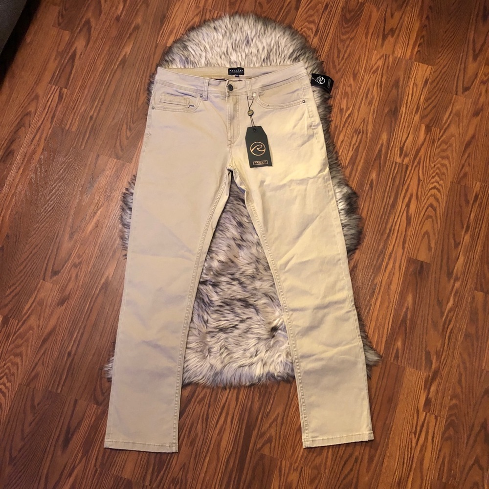 REQUEST Premium Slim Khakis Sz 34 x 32